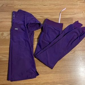 Figs ultraviolet scrub set